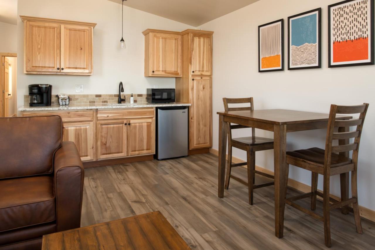 River Lodge And Cabins Boardman Εξωτερικό φωτογραφία