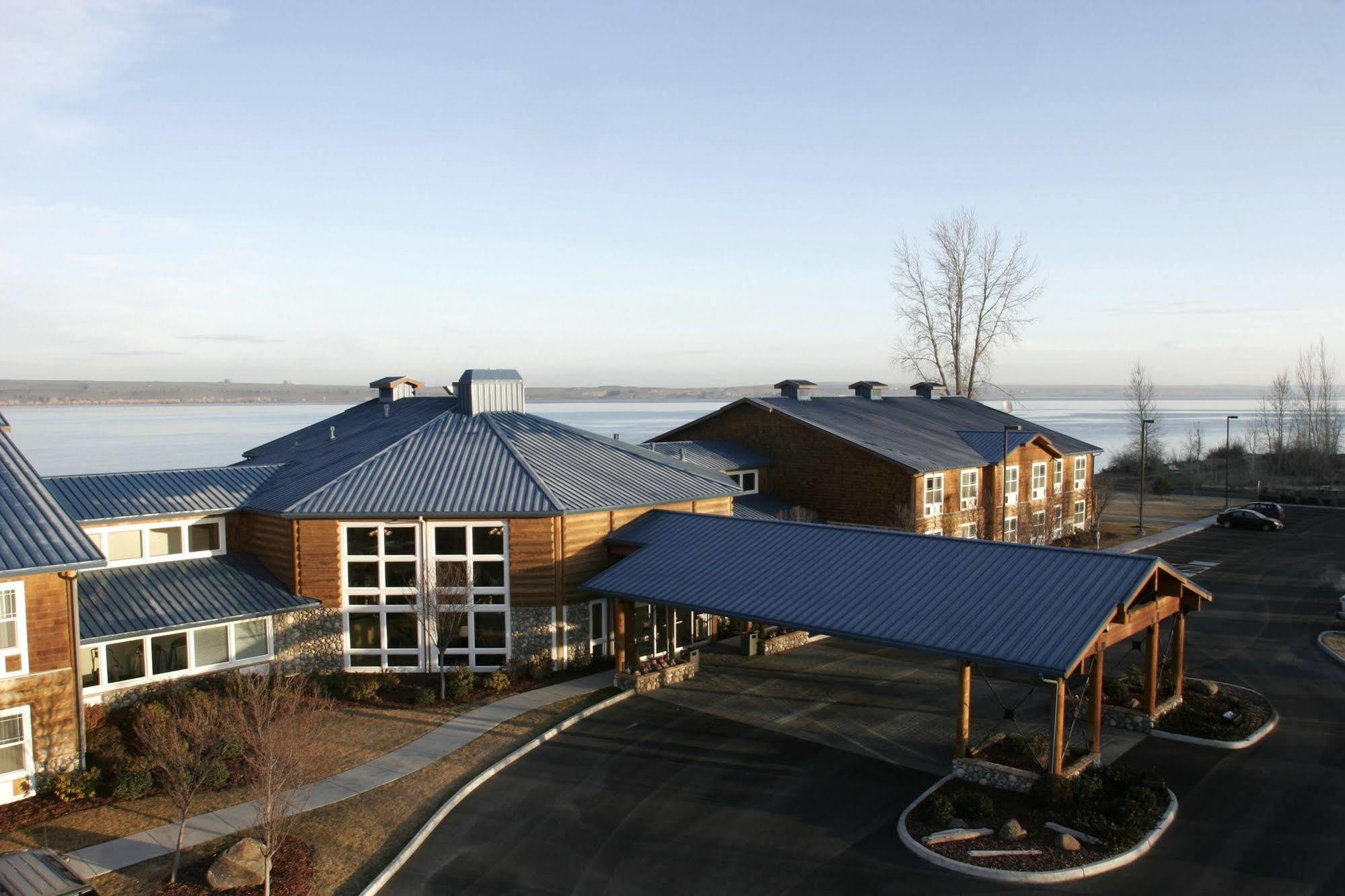 River Lodge And Cabins Boardman Εξωτερικό φωτογραφία