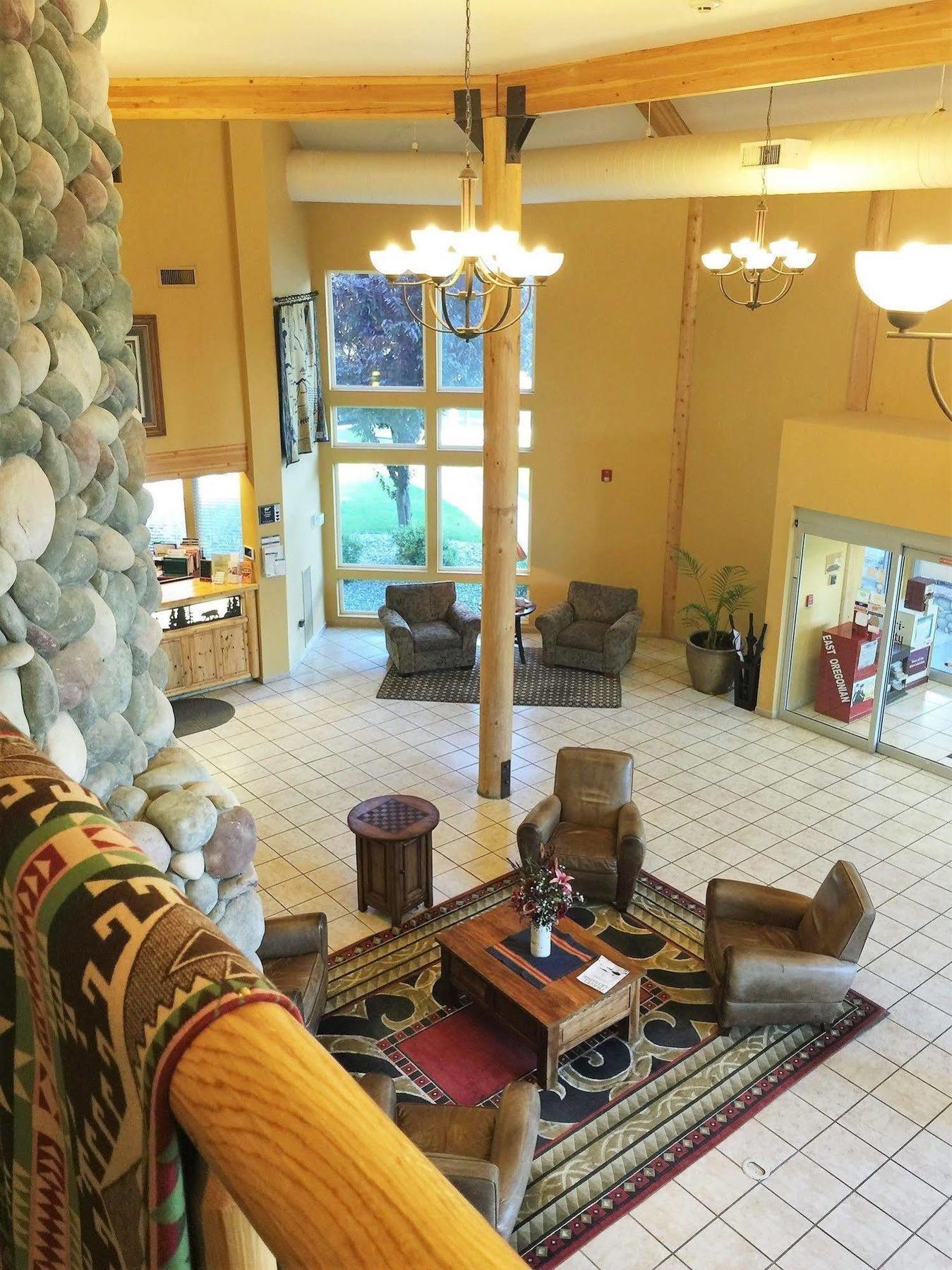 River Lodge And Cabins Boardman Εξωτερικό φωτογραφία