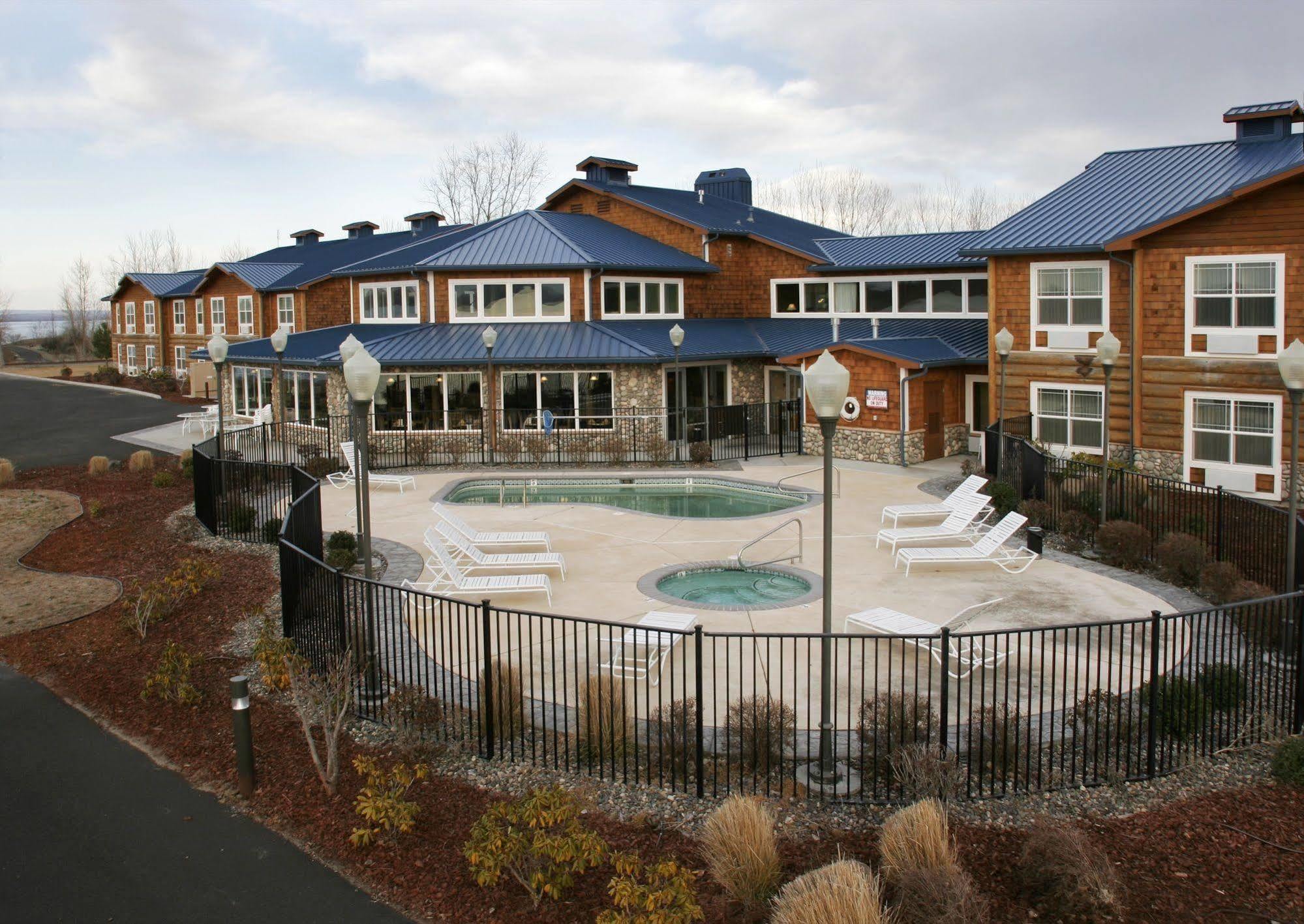 River Lodge And Cabins Boardman Εξωτερικό φωτογραφία